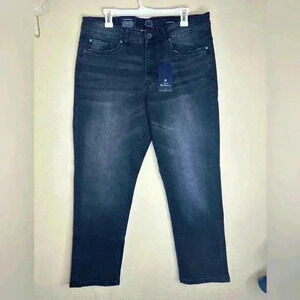 Ben Sherman straight legged jeans Fulham wash size 33 X 30 NWT
